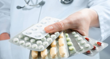 Uzmanlar antibiyotik konusunda uyardı: Tedaviye herhangi bir katkı sağlamıyor