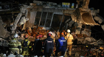 Uzmanlardan endişe veren uyarı: Bir deprem daha olabilir