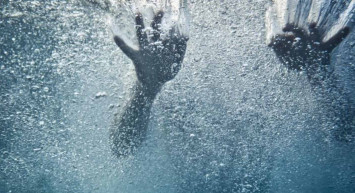 Uzmanlardan kritik uyarı: Boğulma riskine karşı sakın bunları yapmayın!