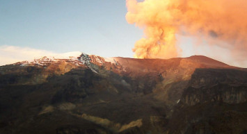 Uzmanlardan kritik uyarı: Yanardağ patlamak üzere