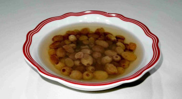 Üzüm hoşafı tarifi : en güzel ve lezzetli üzüm hoşafı nasıl yapılır? Üzüm hoşafı malzemeleri ve tarifi