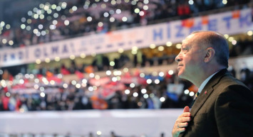 Vaatleri yapan listeye girecek: AK Parti’de yerel seçim maratonu devam ediyor