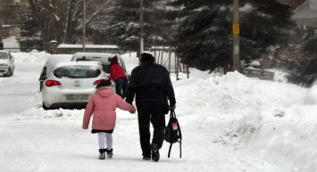 Valiliklerden açıklama geldi: Kar yağışı nedeniyle iki ilde eğitime ara
