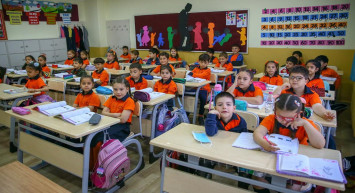 Velilerin Korkulu Rüyası Başladı! Okul Kitaplarına Görülmemiş Zam!