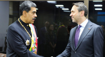 Venezuela Lideri Maduro ile Bakan Bayraktar görüşmesini ‘‘Muhteşem’’ olarak adlandırdı