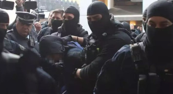 Voleybol maçında skandal olay: Yoğun bakıma alınan polis hayatını kaybetti