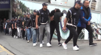 Yabancılara Nasıl Usulsüz Vatandaşlık Aldılar? “Babatak” Yöntemi, Sahte Ekspertiz ve Kod Adı: Çinli Kemal!