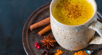 Yağ Yakan Zerdeçallı Kahve Tarifi