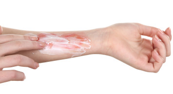 Yanık izi nasıl geçer? Yanık izini geçiren 4 etkili yağ