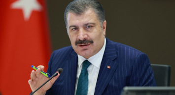 Yaralıları ziyaret eden Bakan Koca’dan önemli açıklamalar