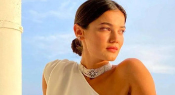 Yargı dizisinde Ceylin karakteriyle yargı dağıtan Pınar Deniz’in yeni tarzı şaşırttı! Güzel oyuncu yeni kızıl saçlarıyla çok konuşuldu