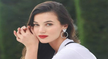 Yargı dizisinin yıldızı Pınar Deniz'in nefes kesici pozları hayran bıraktı! Pınar Deniz'in fotoğrafları kalpleri fethetti
