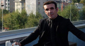 Yargı Pars kimdir, nereli ve kaç yaşında? Mehmet Yılmaz Ak Yargı’dan ayrıldı mı, neden ayrıldı? Mehmet Yılmaz Ak filmleri ve tv dizileri