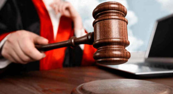 Yargıtay'dan emsal karar: Dedikoduya mahal vermek boşanma sebebi sayıldı!