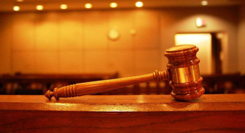 Yargıtay'dan emsal karar: Hasta kocasına bakmayan kadını kusursuz buldu