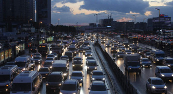 Yarıyıl tatili sona erdi: İstanbul’da ikinci dönem trafiği