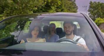 Yasak Elma kaza yapan  araçtan kim sağ çıkacak? Yasak Elma kazada kim öldü?