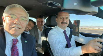 Yavuz Ağıralioğlu'nun Maserati aracı gündem oldu