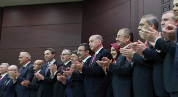 Yeni Kabine dünya basınında: Uluslararası prestijli isimler var