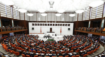 Yeni seçim barajı kaç olacak, yüzde 7'ye mi iniyor? Seçim barajında kritik değişiklik