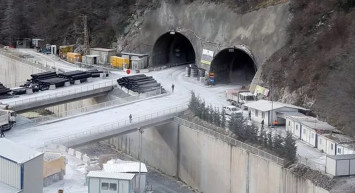 Yeni Zigana Tüneli'nin Işığı Görmesine 90 Metre Kaldı!