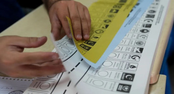 Yerel seçimlerde el değiştiren belediyeler hangileri? 2024 Parti değiştiren iller ve belediyeler