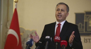 Bakan Yerlikaya dolandırıcılara geçit vermiyor: 10 ilde nefes kesen operasyon