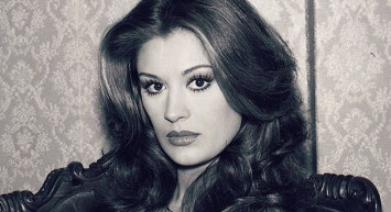 Yeşilçam'ın usta oyuncusu Gülşen Bubikoğlu sosyal medyada yaptığı paylaşımıyla sevenlerini kendine hayran bıraktı