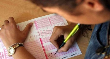 YKS Ayşe sorusu cevabı: YKS Ayşe'nin oturduğu apartmanın yaşı ne, 1970 mi?