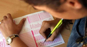 YKS sınavında piercing takmak yasak mı? 2022 ÖSYM YKS sınav kılavuzu açıklan