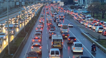 Yola çıkacaklar dikkat: Bayramda beklenmeyen trafik yoğunluğu!