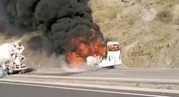 Yozgat'ta İşçi Servisi Yandı!