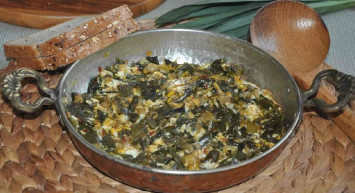 Yumurtalı çiriş kavurması tarifi : en güzel ve lezzetli yumurtalı çiriş kavurması nasıl yapılır? Yumurtalı çiriş kavurması malzemeleri ve pratik tarifi