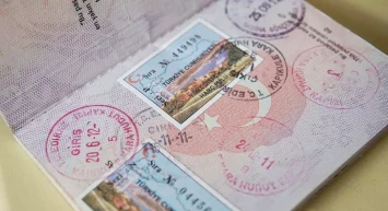 Yurt dışına çıkışlarda harç pulu kalkıyor