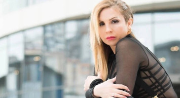 Zeynep Dizdar kimdir, nereli ve kaç yaşında? Şarkıcı Zeynep Dizdar ile Ümit Sayın olayı nedir? Zeynep Dizdar hayatı ve kariyeri