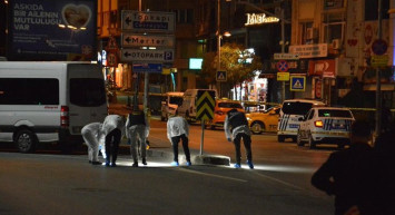 Zeytinburnu AK Parti İlçe Başkanlığı'na Bombalı Tuzak Düzenleyen Şüphelinin Eşkali Belirlendi!