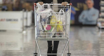 Zincir marketlere yeni yaptırımlar yolda: Gıda satışına yasak gelebilir