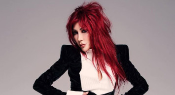 Zor Günler Geçiren Seren Serengil'e Hande Yener'den Sürpriz! Ünlü Şarkıcının Vefası Takdir Topladı