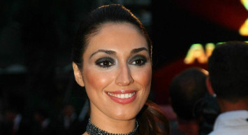 Zuhal Topal spor salonunda poz verdi! Mini şortuyla verdiği poz sosyal medyayı kasıp kavurdu!