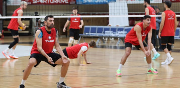 Gaziantep Gençlikspor Galatasaray HDI Sigorta Maçına Hazırlanıyor