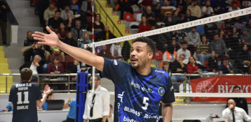 Gebze Belediyespor, Bursa Büyükşehir Belediyespor'u Zorlu Maçta Yenerek Galip Geldi