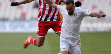 Trendyol 1. Lig'de Özbelsan Sivasspor, Erzurumspor FK'ya Kaybetti