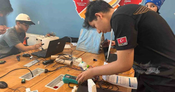 Bilecikli gençler projelerini sergiledi