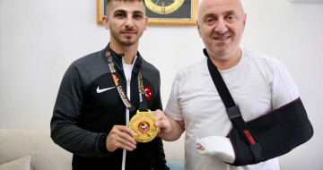 Eray Şamdan, Dünya Karate Şampiyonu