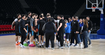 Erdem Can: Hapoel Midtown ile Zorlu Bir Maç Bizi Bekliyor