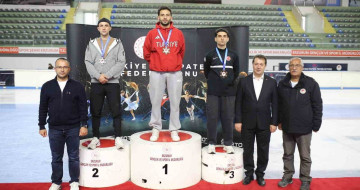 Erzurum’da short track Türkiye şampiyonası madalyaları sahiplerini buldu