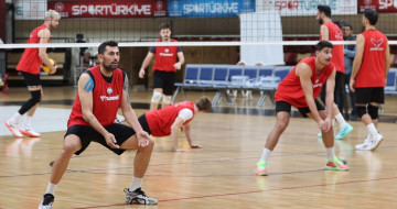 Gaziantep Gençlikspor Galatasaray HDI Sigorta Maçına Hazırlanıyor