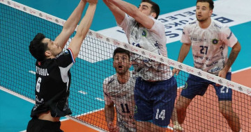 Halkbank Voleybolda Kazanıyor