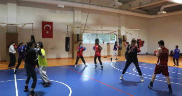 Karabük’te Genç Boksörler Milli Takım Hedefliyor