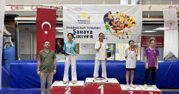 Manisa’da düzenlenen analiz karate müsabakaları tamamlandı